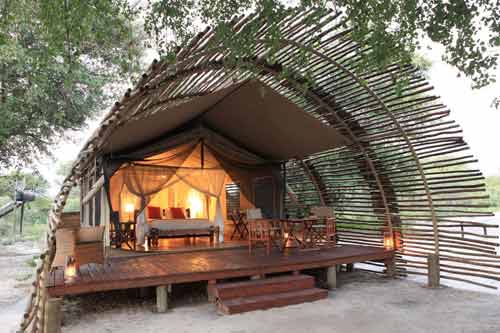 Haina Kalahari Lodge - Botswana
